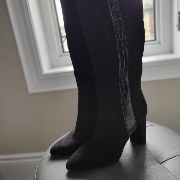 New knee high boots - Picture 2 of 3